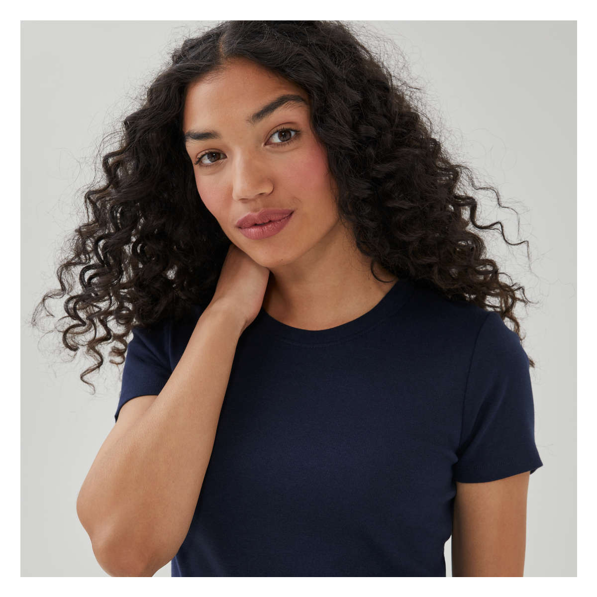 Tシャツ・カットソー Cotton jersey T-shirt with logo MJN522_14EL_F0002_S_OOO Black Cotton Jersey T-shirt With Embroidered Logo | Miu Miu